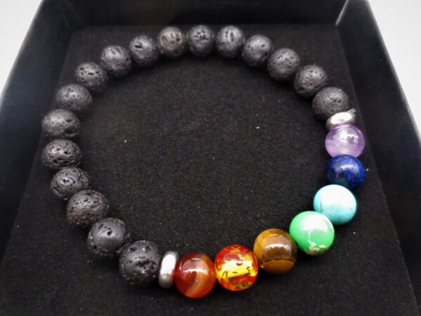 8mm armband lavasteen 7 Chakra