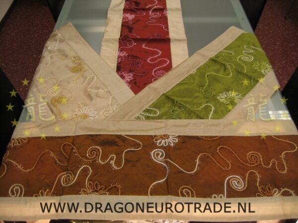 Chinees tafelkleed dekkleed zilver/bruin