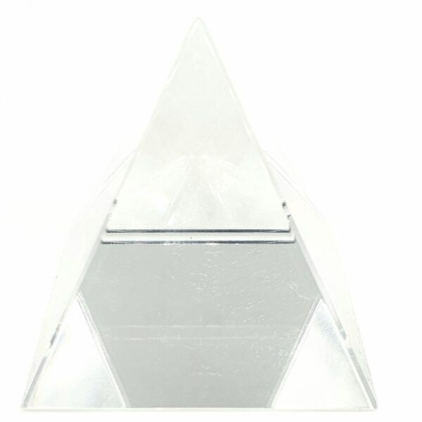 Kristallen piramide wit 12x12