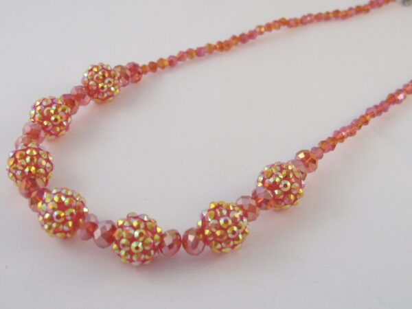 Imitatie Shamballa ketting rood